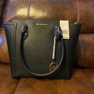 Brand New Michael Kors Leather Purse